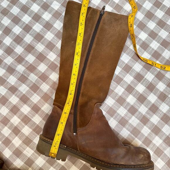 Bos. & Co. Hudson Waterproof Boot in Cognac / Redwood Gobi / Suede - Picture 15 of 16